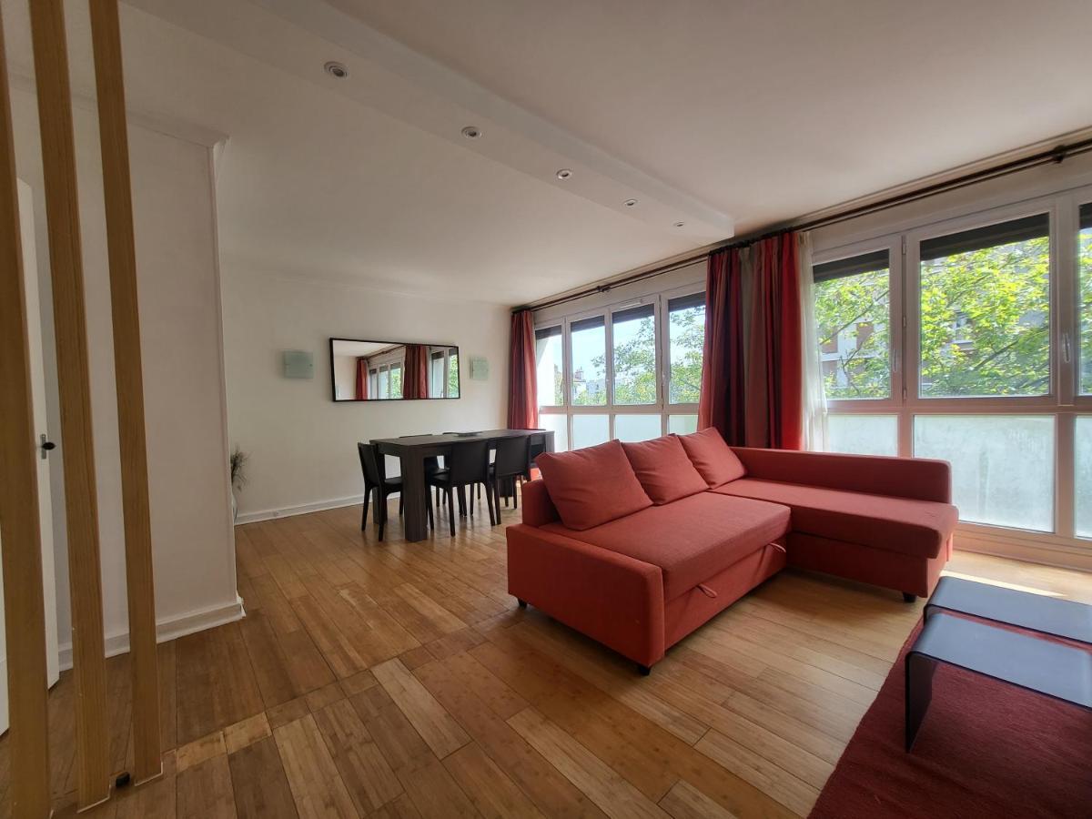 Spacious And Comfortable Apartment - Perfect For Families & Friends - Near Public Transportation モンルージュ エクステリア 写真