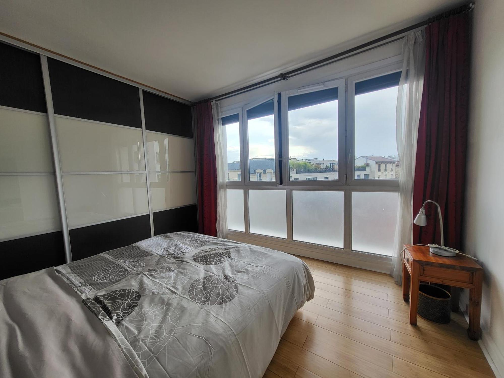 Spacious And Comfortable Apartment - Perfect For Families & Friends - Near Public Transportation モンルージュ エクステリア 写真